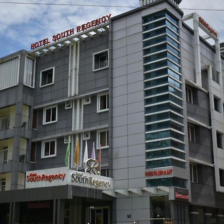 Hotel South Regency, Ernakulam Kochi Buitenkant foto