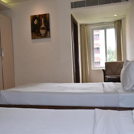 Hotel South Regency, Ernakulam Kochi Buitenkant foto