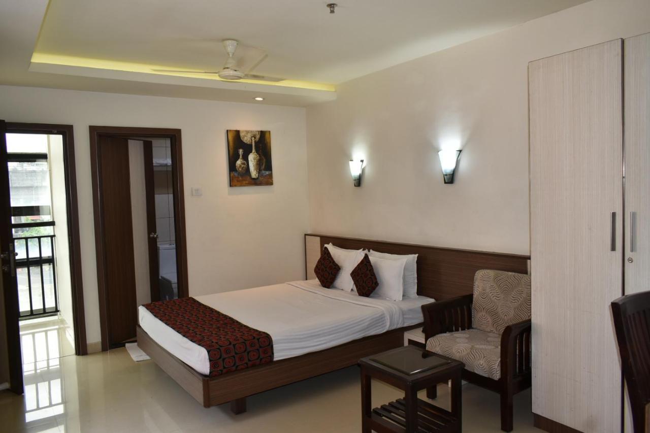 Hotel South Regency, Ernakulam Kochi Buitenkant foto