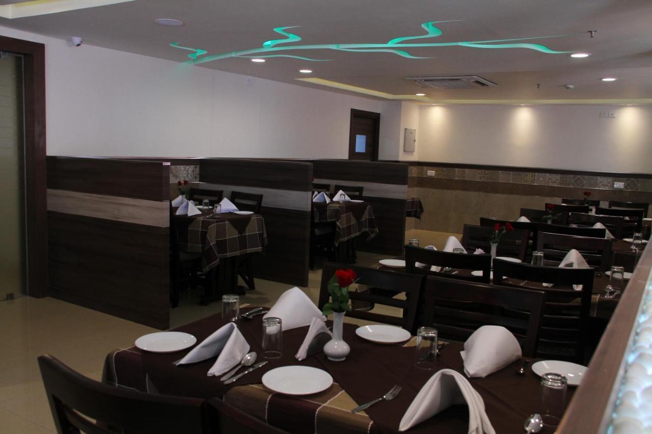 Hotel South Regency, Ernakulam Kochi Buitenkant foto